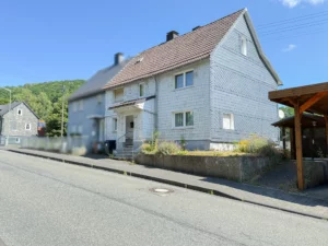 *RESERVIERT* Handwerker aufgepasst – Einfamilienhaus mit Charme und Potenzial!