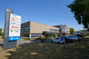 Moderne, klimatisierte Büroetage mit Aufzug, Lager in Hagen Lennetal! ca. 800 m² und Parkplätze