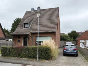 Freistehendes Einfamilienhaus auf tollem Grundstück in Moers-Kapellen