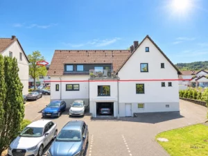 Großzügige 4-Zimmer-Wohnung mit Balkon und Stellplatz zentral in Ittenbach – fußläufig einkaufen!