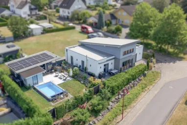 Barrierefreies & komfortables Einfamilienhaus mit Pool, PVA und vielen Extras!